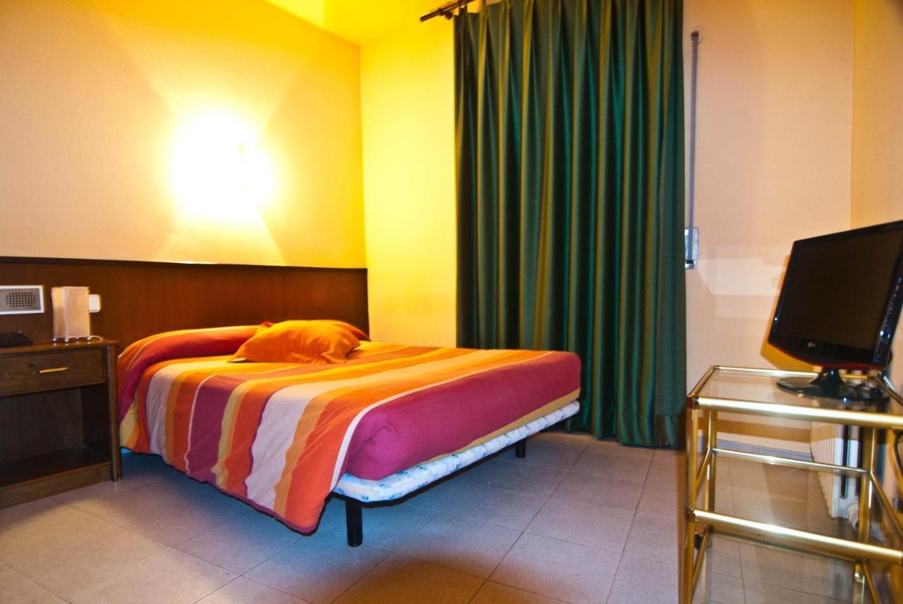 Hostal Les Collades Sort